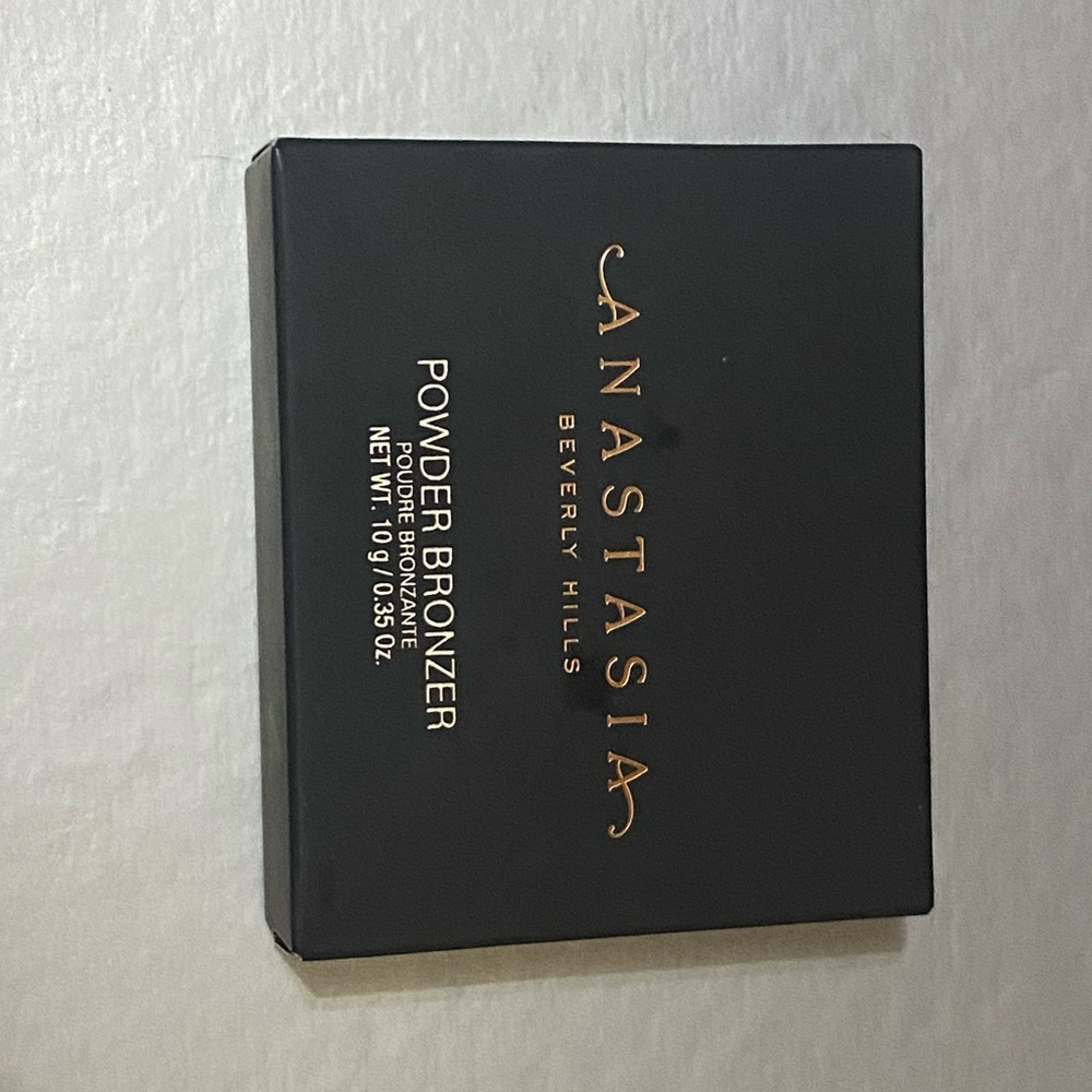Anastasia Beverly Hills Powder Bronzer